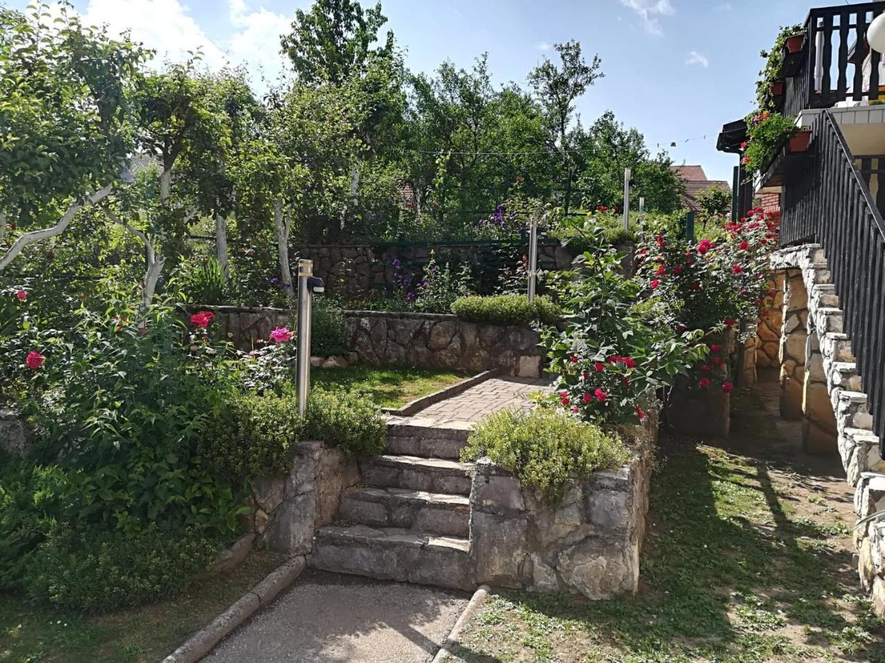Apartment Bozic Vrbovsko Exterior photo